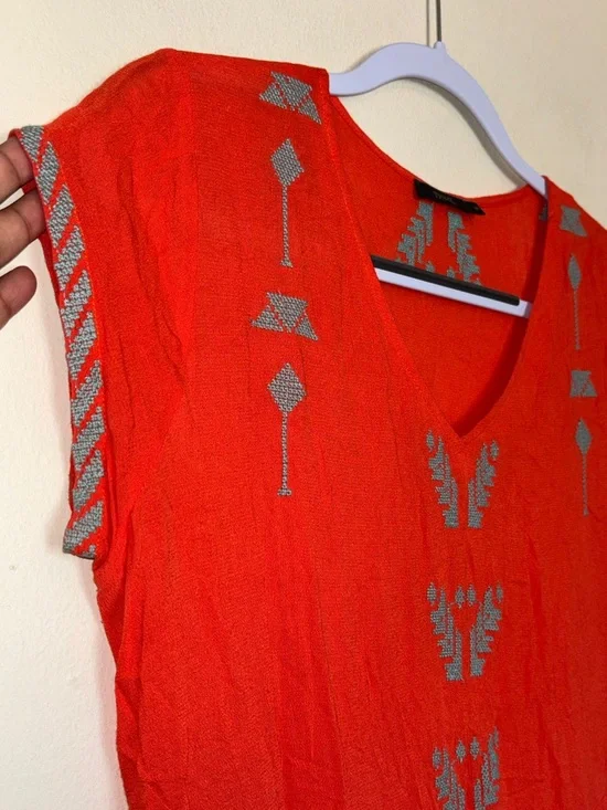 THML Rayon Mini Dress Sz M Tie Waist Boho Shift Vacation Embroidered Festival - Picture 5 of 11